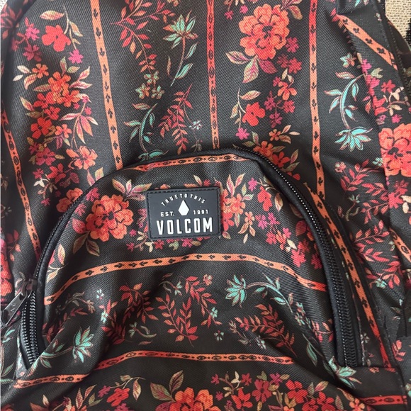 Volcom Floral Backpack - Picture 2 of 5